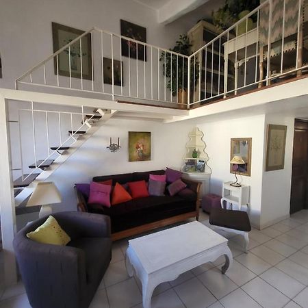 Appartement Au Coeur De La Sorgue L'Isle-sur-la-Sorgue Exterior photo