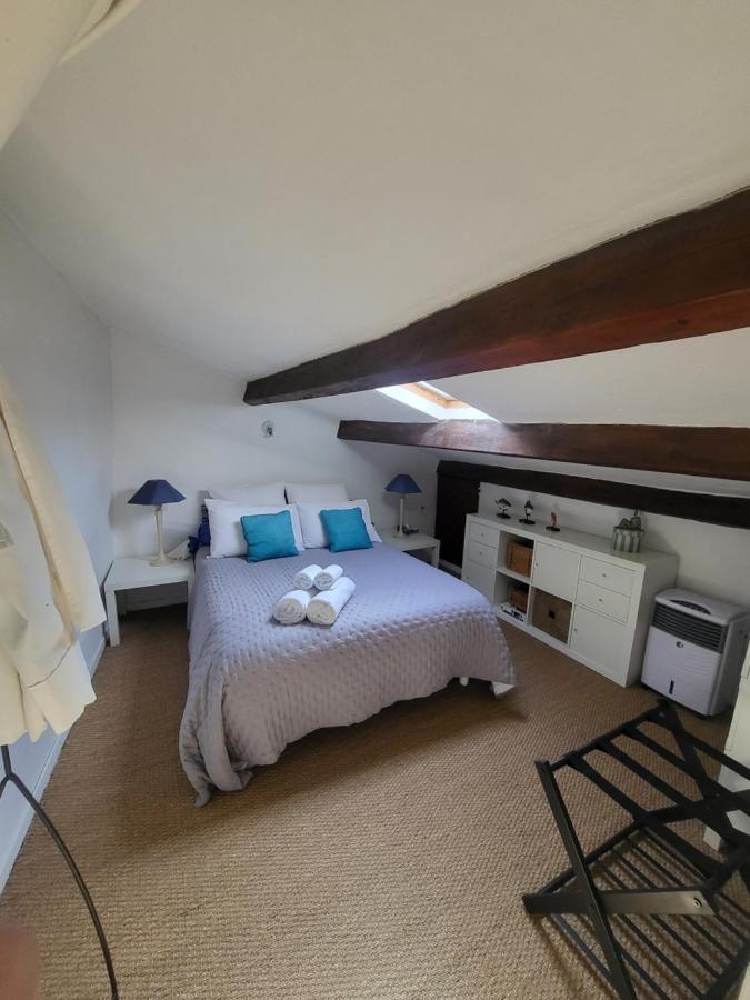 Appartement Au Coeur De La Sorgue L'Isle-sur-la-Sorgue Exterior photo